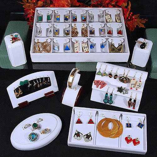 Jewelry Displays Closeouts